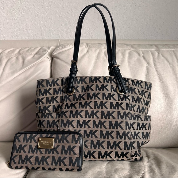 MICHAEL KORS Monogram Tote Bag Shoulder Bag MK Logo Pattern...
